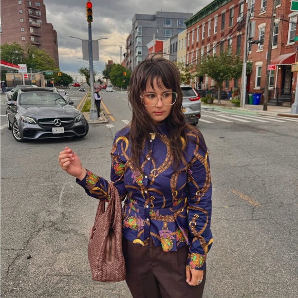 Meet your Posher, Valerie - Picture 1 of 1